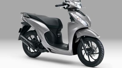 Potret Skutik Terbaru Honda yang Konsumsi BBM-nya 55,6 Km per Liter