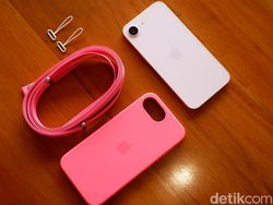 Unboxing iPhone 17e Soft Pink, Warnanya Menggoda Harga Rp 13 Jutaan