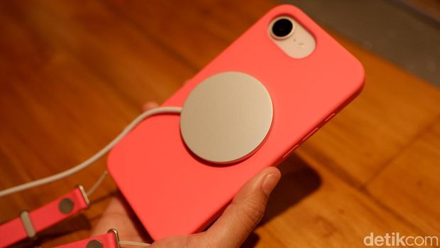 iPhone 17e