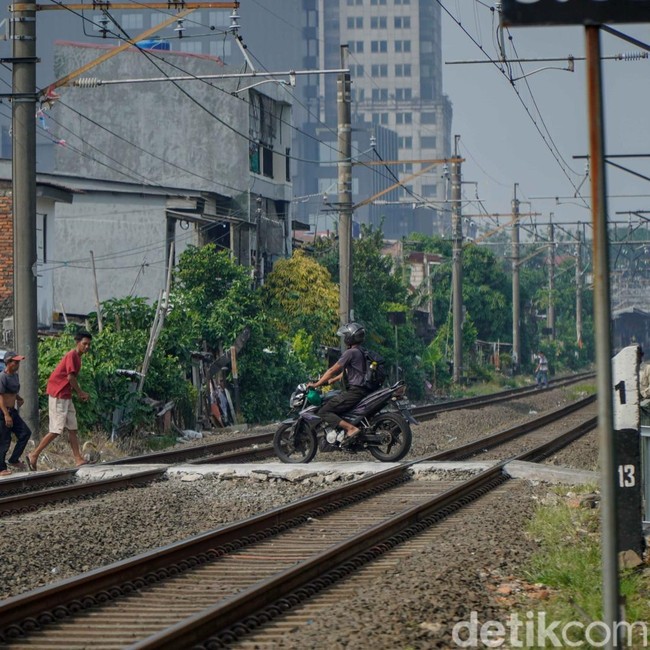 KAI Daop 1 Jakarta Kejar Target Penutupan 40 Perlintasan Liar Tahun 2026