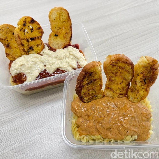 Lezatnya Pasta Saus Korean Spicy Racikan Mba Pasta SCBD yang Viral
