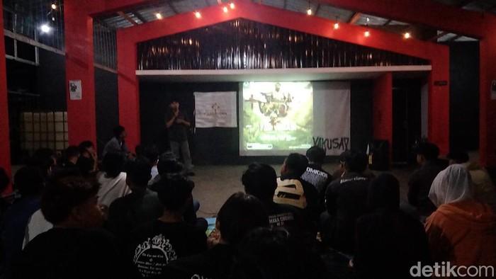 Pemutaran film dokumenter Pesta Babi di Majalengka