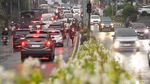 Puluhan Ribu Kendaraan Padati Jalur Puncak Saat Hari Kedua Libur Panjang