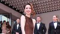 Terlalu Lama Pose, Dua Artis China Diusir dari Red Carpet Cannes 2026