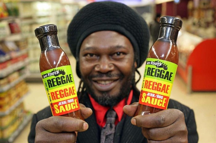10 Saus Ikonik di Dunia Ini Bikin Penciptanya Jadi Miliarder!