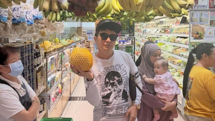 Aldi Taher Fokus Bisnis Kuliner, Ada Burger Viral hingga Rencana Buka Kafe