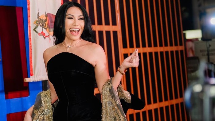 Anggun Jawab Kabar Balik Menetap di Indonesia Lagi