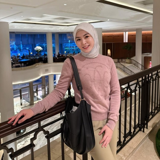 Ayana Moon Rasakan Banyak Nikmat 14 Tahun Peluk Islam