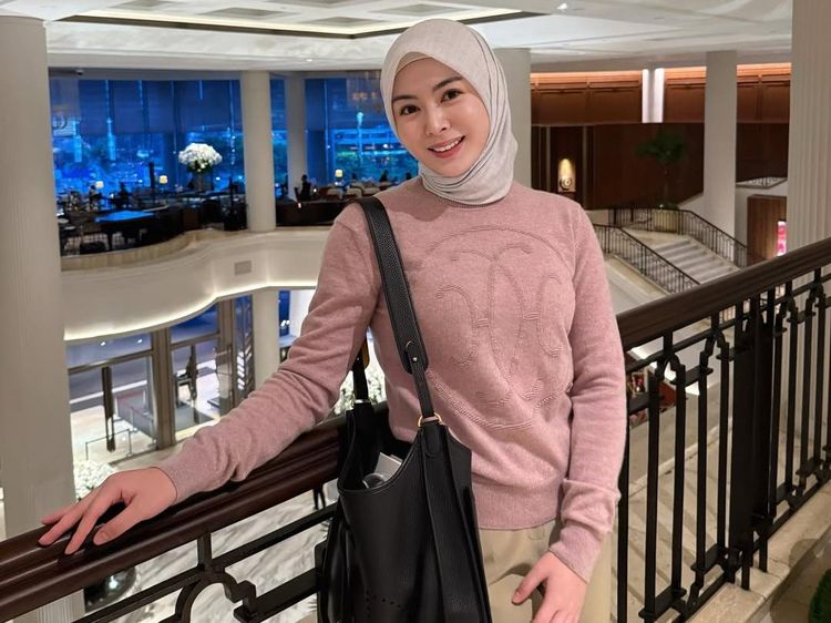 Ayana Moon Rasakan Banyak Nikmat 14 Tahun Peluk Islam