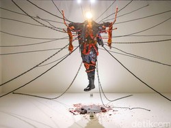 Video: POV Masuk ke Dunia Ghost in the Cell Joko Anwar In Real Life, Berani?