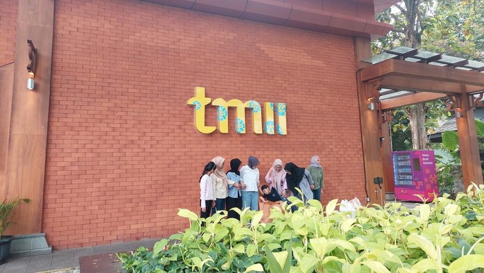 Ilustrasi TMII