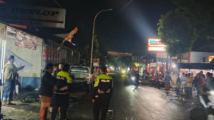 Kecelakaan di Jalan Raya Ki Gedeng Luragung,  Kuningan