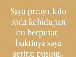 Status WA Bapak-bapak Ini Absurdnya Kelewatan, Bikin Ngakak!