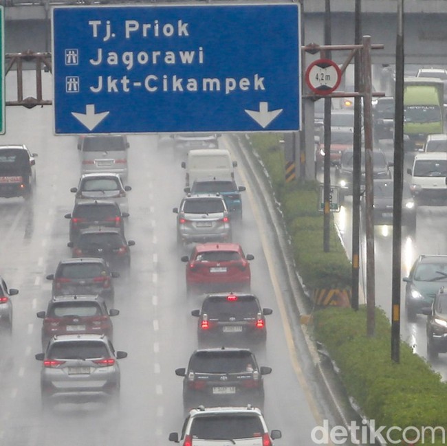Libur Panjang, 334 Ribu Kendaraan Tinggalkan Jabotabek