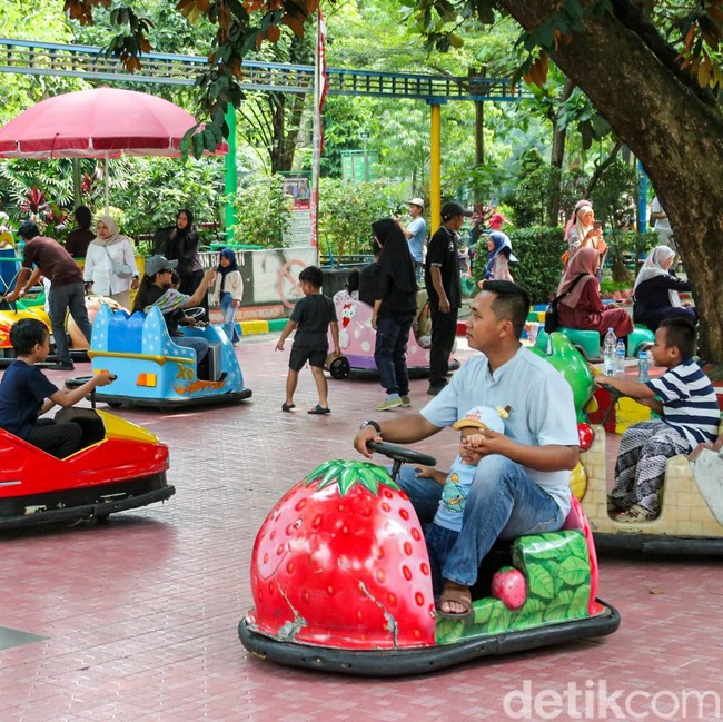 Libur Panjang di Ragunan, Wisata Murah Meriah Bareng Keluarga