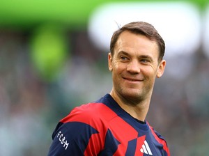 Neuer Berencana Pensiun di Akhir 2026/2027