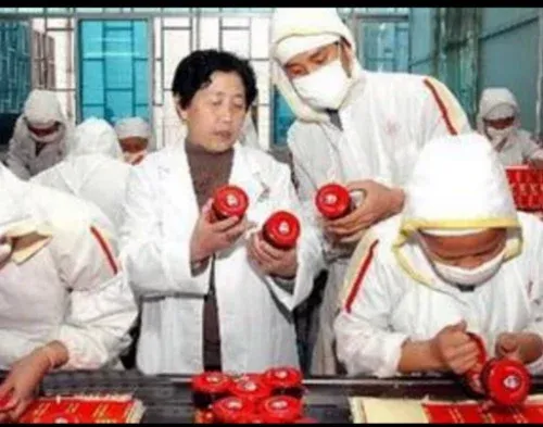 Sosok Wanita di Botol Sambal Lao Gan Ma Khas China