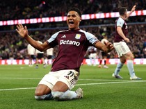 Aston Villa Bungkam Liverpool 4-2, Tiket Liga Champions Terkunci