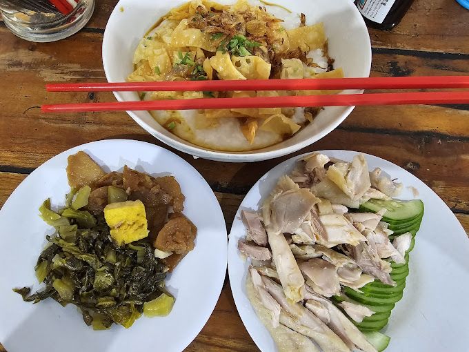 One Day Trip Kulineran di Sukabumi, Cobain Bubur Ayam hingga Mochi Legendaris
