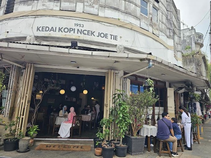 One Day Trip Kulineran di Sukabumi, Cobain Bubur Ayam hingga Mochi Legendaris
