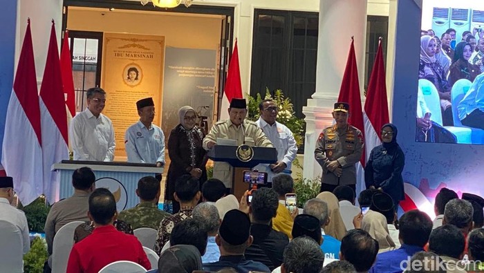 Prabowo meresmikan Museum Ibu Marsinah di Nganjuk