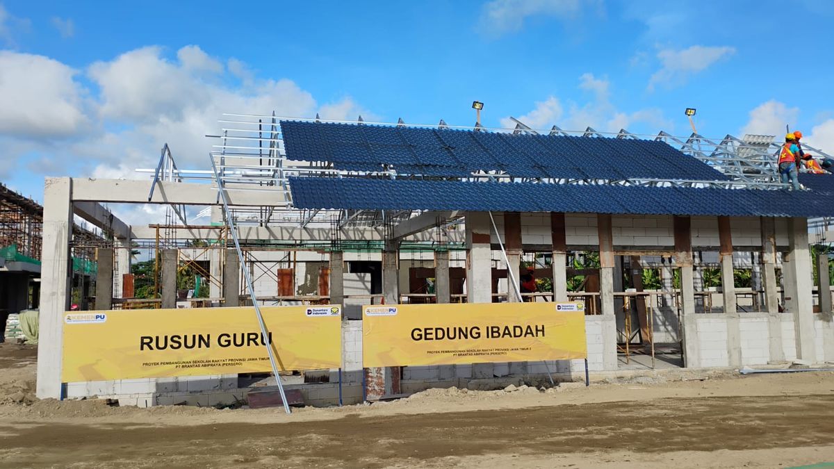 Menteri PU Kebut Semua Pembangunan Sekolah Rakyat, Termasuk di Pacitan? — INDONESIA — ERYU PROJECT