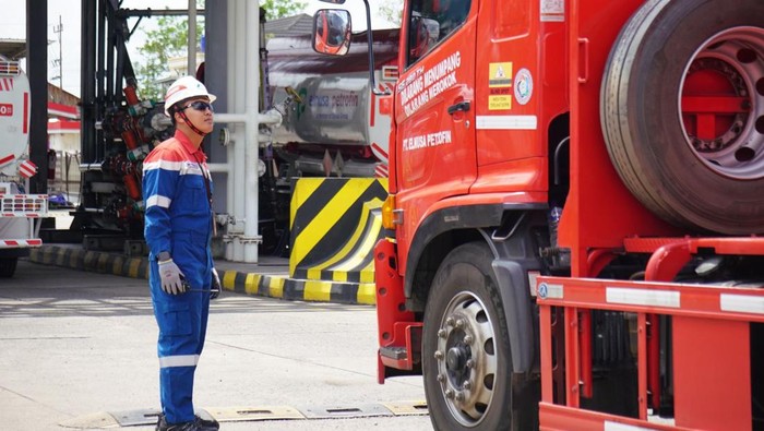 Tangki BBM Pertamina