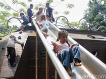 Tebet Eco Park Jadi Favorit Warga Saat Long Weekend