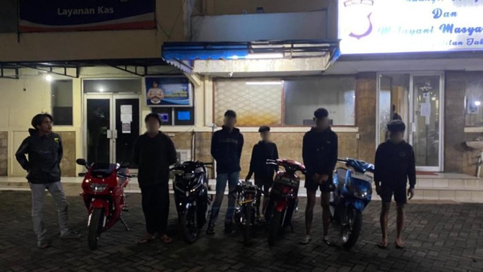 Balap liar di Jaktim dibubarkan polisi. (Dok. ist)