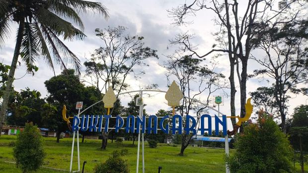 Bukit Panagaran, Kuningan