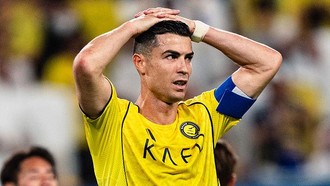Beda dengan Ronaldo, Messi Nggak 'Ngilang' saat Kalah di Final