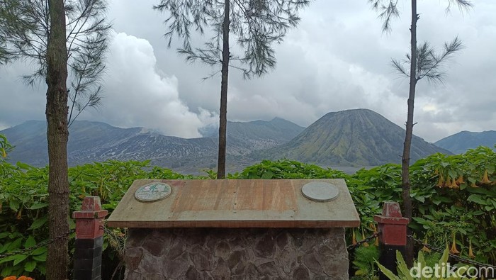 Gunung Bromo ramai dikunjungi wisatawan