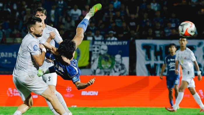 Laga PSIM Jogja vs Madura United di Stadion Sultan Agung (SSA), Bantul, Minggu (17/5/2026).