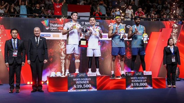 Ganda putra Indonesia Leo Rolly Carnando/Daniel Marthin sukses menjuarai Thailand Open 2026. Leo/Daniel berharap gelar ini bisa menjadi momentum kebangkitan untuk tim Indonesia menjelang Olimpiade.