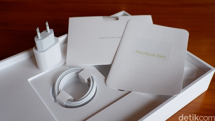 Unboxing MacBook Neo: Laptop Apple Rp 10 Jutaan Warna Citrus Bikin Kepincut