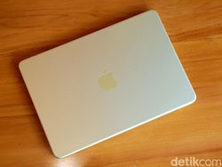 Unboxing MacBook Neo: Laptop Apple Rp 10 Jutaan Warna Citrus Bikin Kepincut