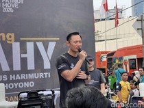 Harga Tiket Pesawat Domestik Potensi Naik, AHY Singgung Tekanan Perang