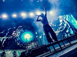 ONE OK ROCK Janji Balik Lagi ke Jakarta, Konser di Stadium!