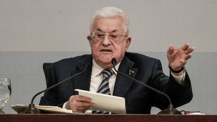 Palestinian president Mahmud Abbas delivers a speech during the eighth Fatah Conference in the Israeli-occupied West Bank city of Ramallah on May 14, 2026. Abbas on May 14 pledged to press ahead with reforms within the Palestinian Authority, saying h