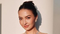 Raline Shah Ungkap Rahasia Kulit Glowing di Usia 41: Harus Rawat Bagian Ini!
