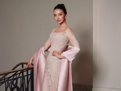 7 Potret Anggun Raline Shah Berkebaya di Cannes Film Festival 2026