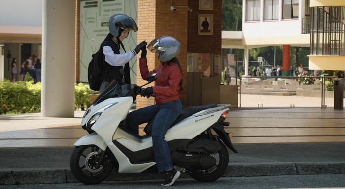 Suzuki Burgman 15