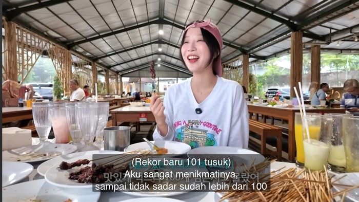 Tzuyang mukbang sate maranggi 110 tusuk