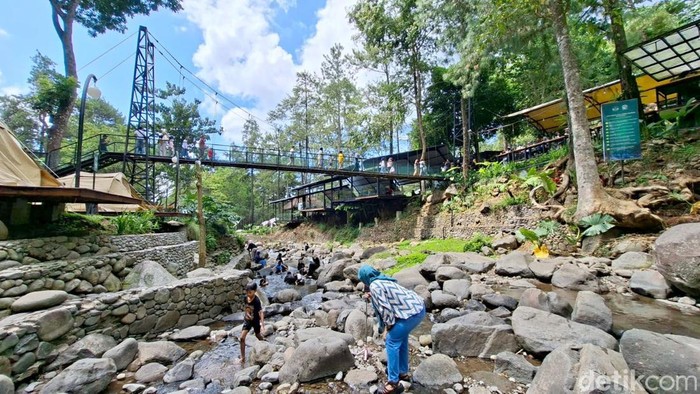 Wisata Jolotundo Nganjuk