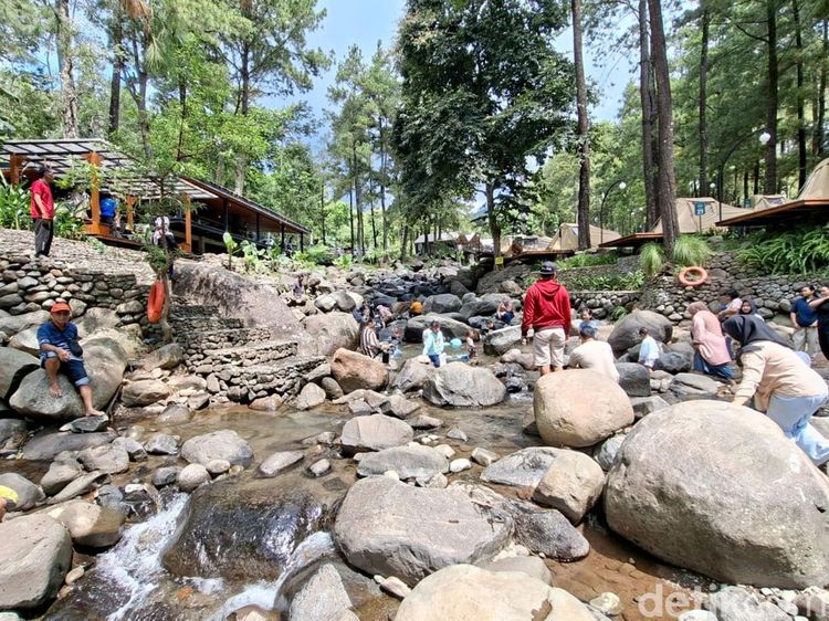 Libur Panjang, Jolotundo Glamping & Edu Park Nganjuk Diserbu Pengunjung