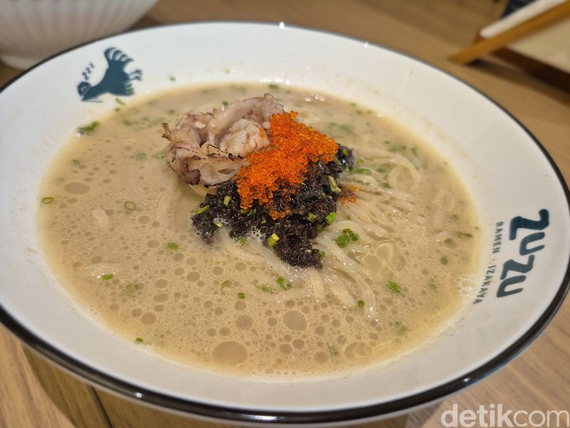 Restoran Zuzu Ramen & Izakaya di SCBD Park, Jakarta Selatan.