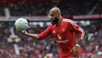 Neville & Keane pun Bingung Gol MU Tak Dianulir karena Handball