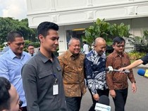 Video Ditanya Hasil Pertemuan dengan Prabowo, Gubernur BI: Yakin Stabil