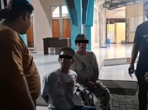 Sejoli Keciduk Polisi Lagi Jual Narkoba di Medan, Disimpan Bawah Sandal