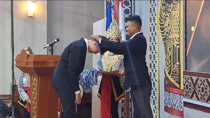 Kisah Revano, siswa Katolik yang jadi lulusan terbaik di SMK Muhammadiyah